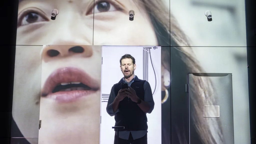 A scene from ROI Return on Investment